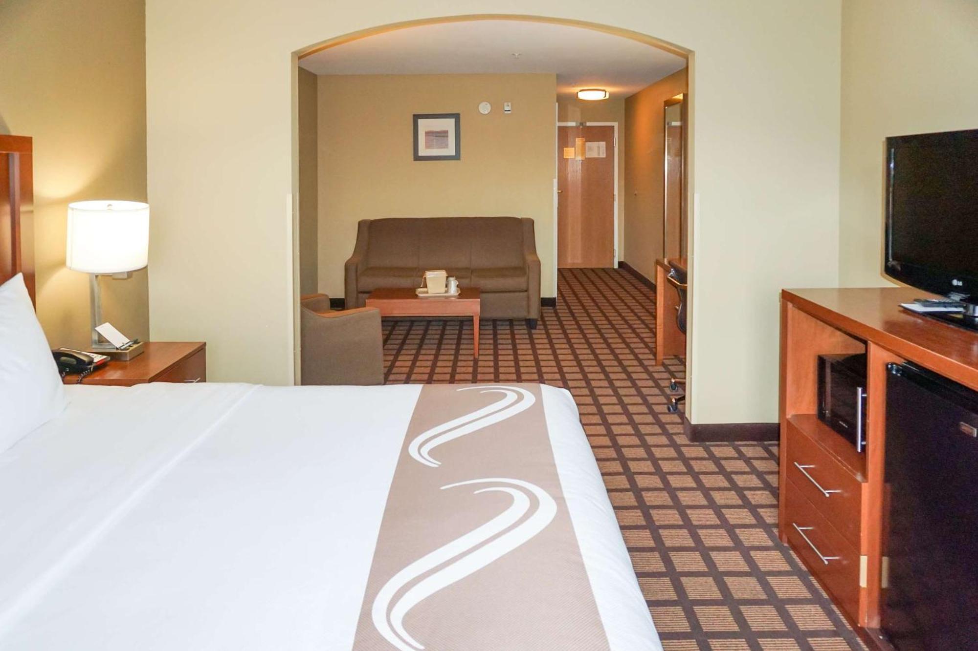 Quality Inn & Suites Georgetown - Seaford Bagian luar foto